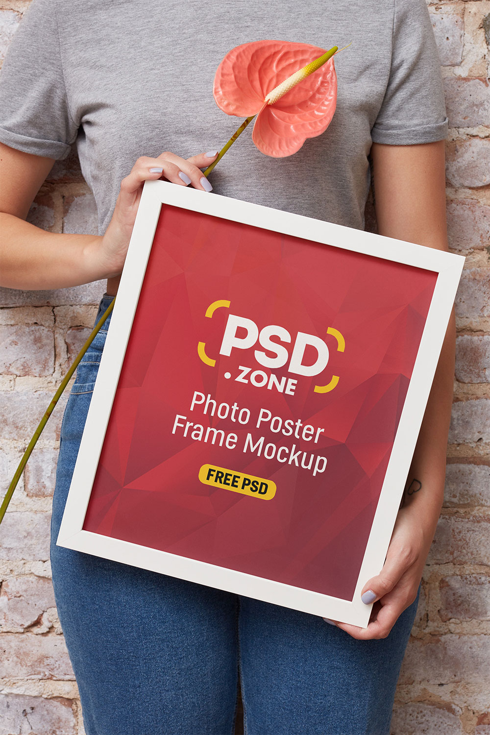 21+ Download Woman Holding Poster Mockup Free&nbsp;PSD